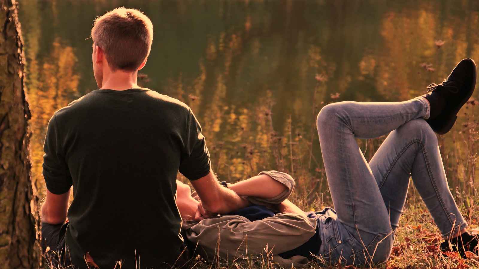 couple-4-.jpg -